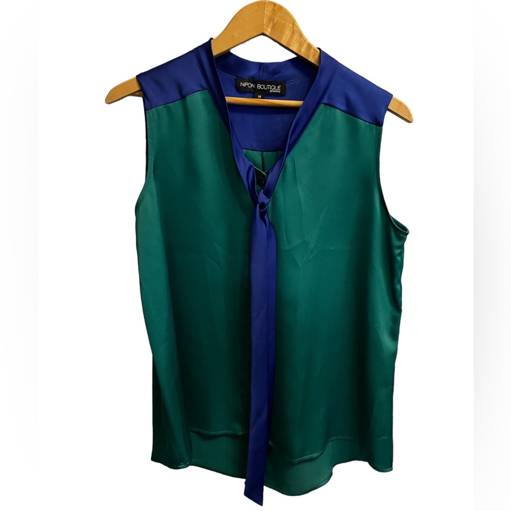 Nipon Boutique Separates Colourblock Sleeveless Faux Satin Button down Shirt